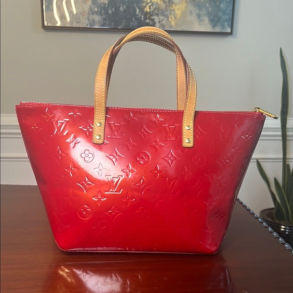 Louis Vuitton Vernis Red Embossed Bellevue Patent Leather Tote Bag - Picture 2 of 15